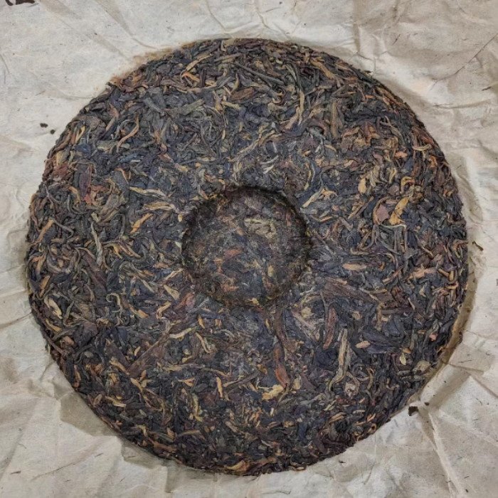 普洱茶[茶太初] 2000年青云號野生易武茶357g 老生茶| Yahoo拍賣