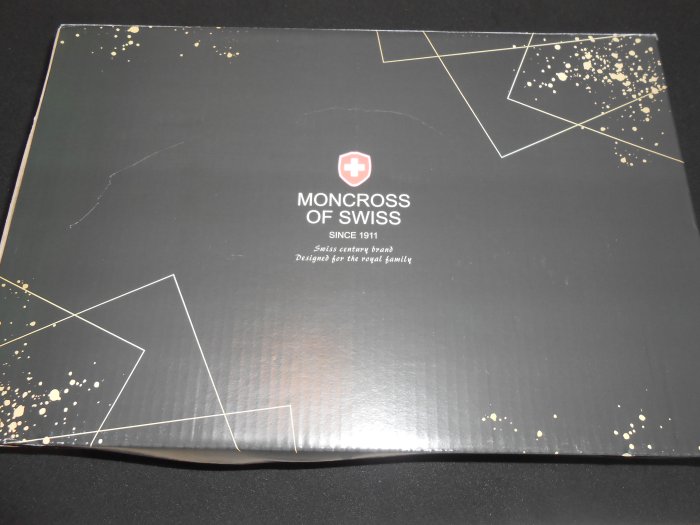 全新未拆~《 MONCROSS OF SWISS》 瑞士 MONCROSS皇家黑鑽鈦石不沾鍋具組