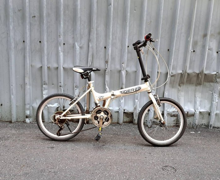 二手~TEK TIGER24 20吋24速 轉把變速折疊車 小折車 腳踏車 單車 自行車 卡打車~功能正常