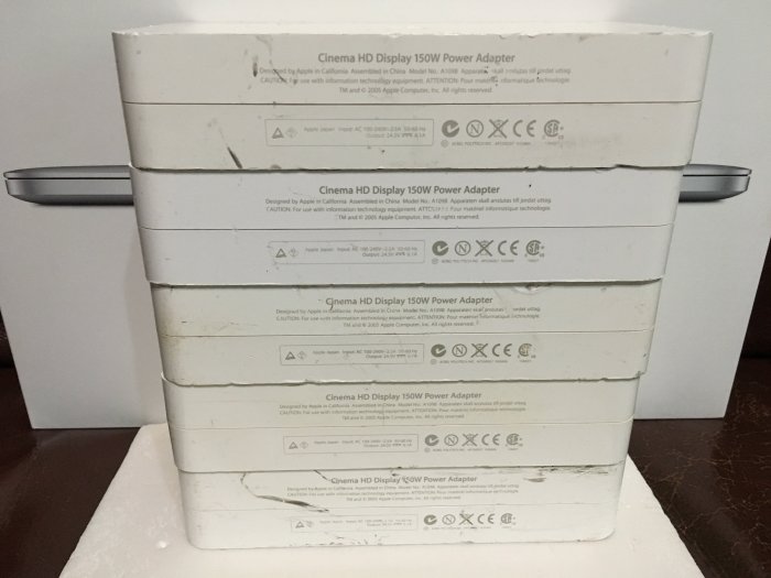 二手原廠 apple cinema display Power Adapter 30吋 $2500元。23吋/30吋 | Yahoo拍賣