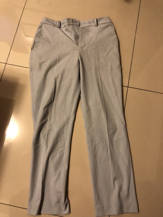 UNIQLO淺藍直筒西裝褲