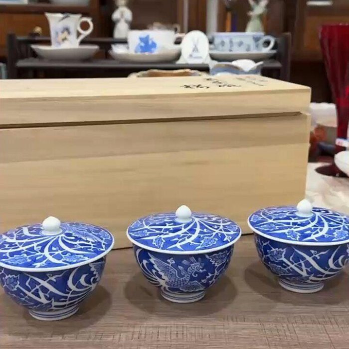 十四代辻常陸製 染付外濃鳳凰唐草文 煎茶碗5客　未使用　C014 最上位佳作十四代辻常陸染付外濃鳳凰唐草文煎茶碗目前庫存3枚純手繪