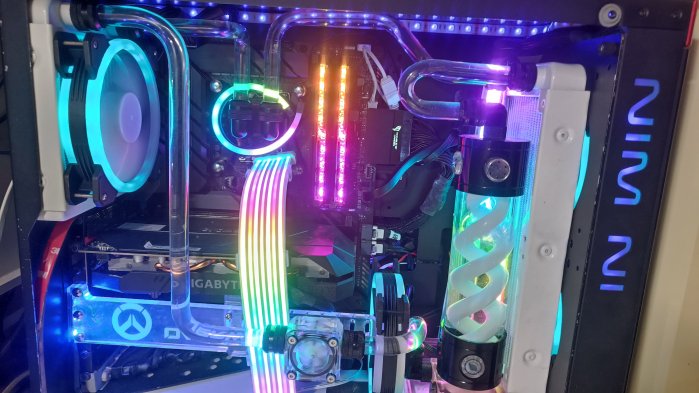 G.SKILL芝奇 幻光戟 改皇家戟 8GBx2 DDR4 3200 F4-3200C16D 炫光記憶體 自動超頻 終保