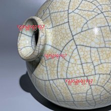 哥窯梅瓶哥窯瓷器是中國宋代大名窯之一，其核心特征包括‌金絲鐵線【三