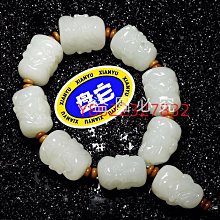 中古 和田玉 三螭龍意匠 手把件 玉雕 古雅褐白斑 手持鑑賞 彫刻 CL0168 和田玉雙面精雕18羅漢手串和田玉蘇州玉雕名家精制和田玉羅漢手串古玉
