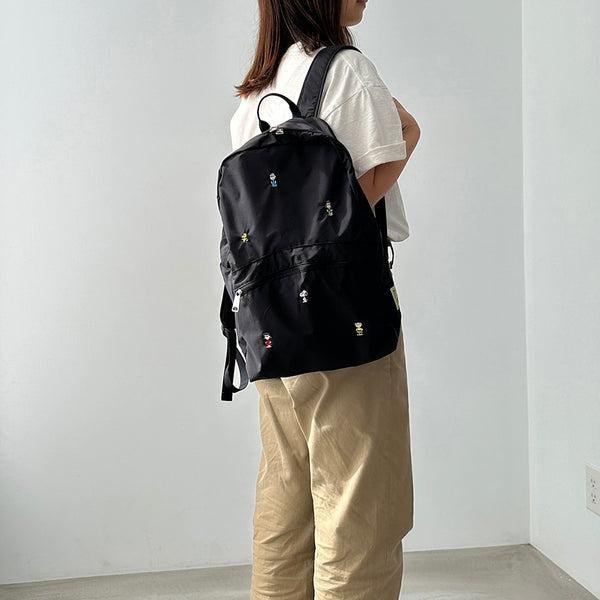 乾媽店。日本 SOLEIL DAYPACK 史努比 刺繡 超輕量 防水抗污 後背包 可摺曡附收納袋 2025新品snoopy