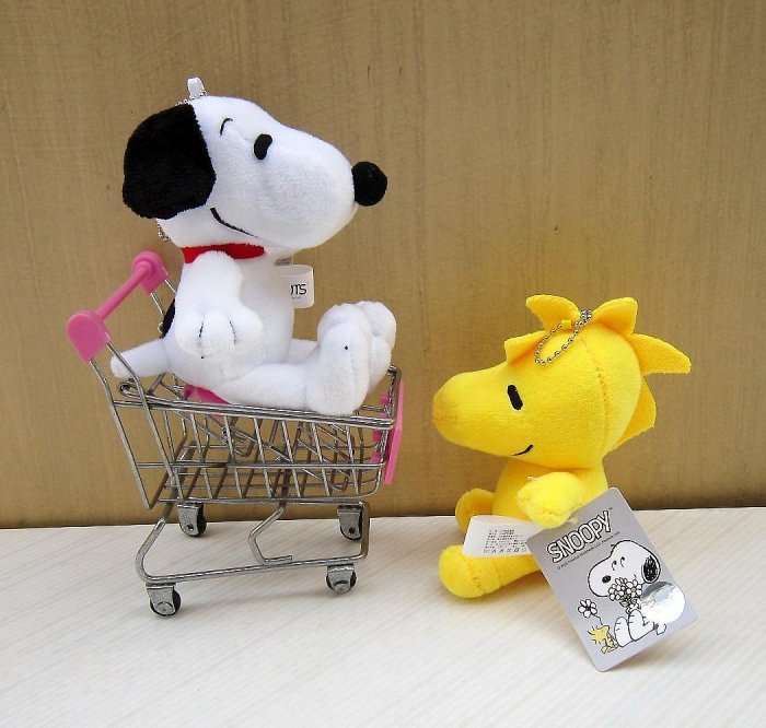 史努比 SNOOPY 史奴比 糊塗塌客 小黃鳥 娃娃 玩偶 吊飾 4吋 史努比玩偶~史努比吊飾 史努比娃娃吊飾~包包吊飾~生日禮物
