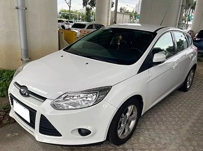 【RLin嚴選車庫】2014款 Ford Focus 5D 白色 售價萬
