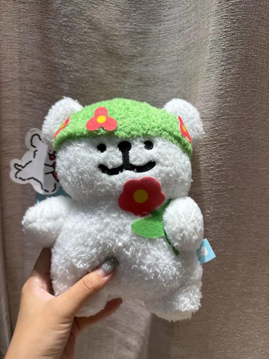 線條小狗草帽款毛絨公仔，高20cm，帶吊牌與少許浮灰