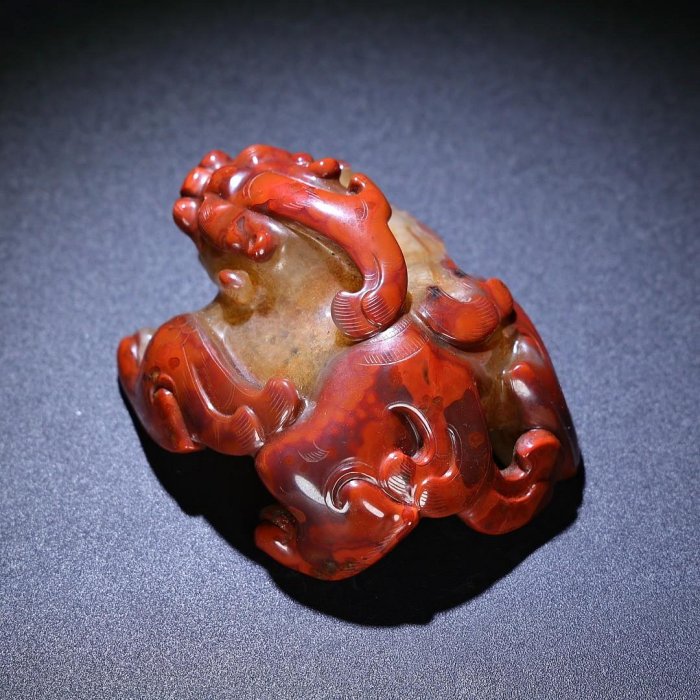中国 古玉 瑞獣彫 玉佩 共袋 旧蔵品 コレクション 臻品舊藏，戰國紅瑞獸，包漿厚重，沁色入骨，工藝精湛，犀利民藏絕佳