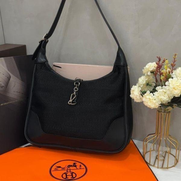 【赫蒂國際精品】 Hermès Trim31 馬毛編織拼皮單肩包 vintage