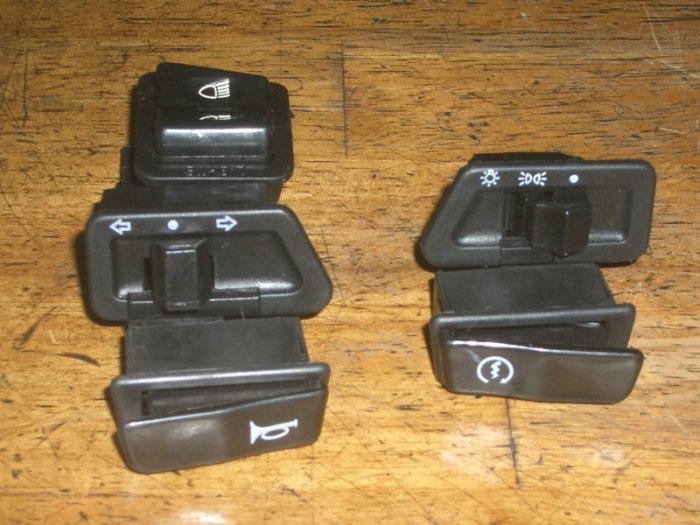 三陽.SYM．迪爵 大燈開關 啟動開關 進遠燈開關 方向燈開關 喇叭開關五大開關