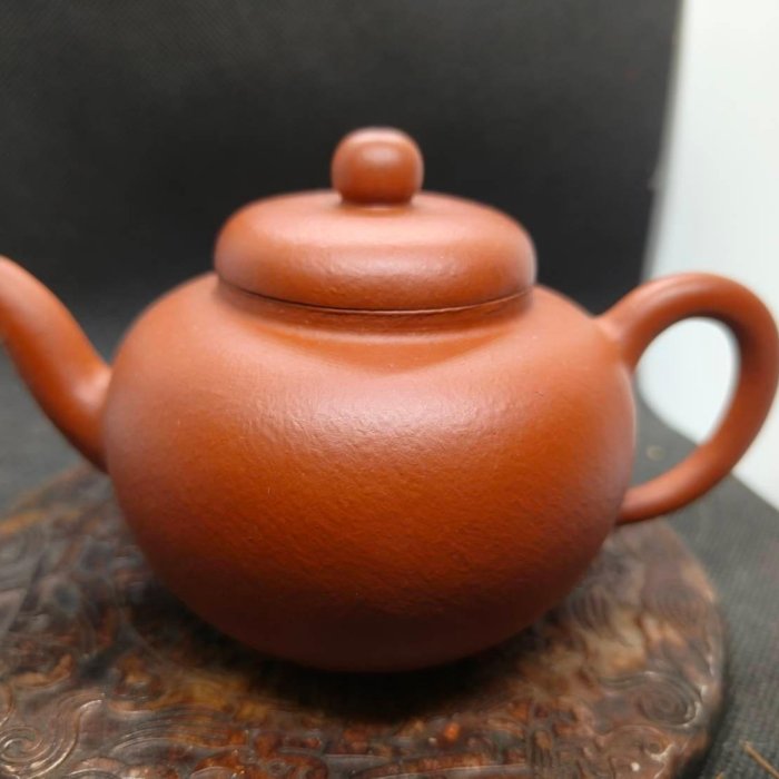 乾隆年製　朱泥茶壺 特殊底款大清乾隆御製紅泥紫砂壺微泡養約250cc 有底款CA007 | Yahoo拍賣