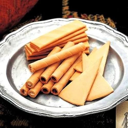 *日式雜貨館*日本神戶 本高砂屋 Ecorce 綜合脆餅 捲餅夾心酥 本高砂屋馬年24入禮盒 鐵盒裝 綜合脆餅捲心酥 煎餅夾心酥 禮盒 馬年限定