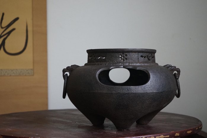 【二手】日本百年鬼面風爐  全品無殘 中古老皮殼 尺寸比較大 點碳或放置電爐都