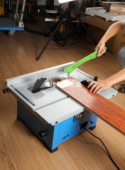 二手8寸台鋸 洛克士木工台鋸 推台鋸多功能電圓鋸 45度切割 精密裁板地板 九成新 全配備【致達數控五金】