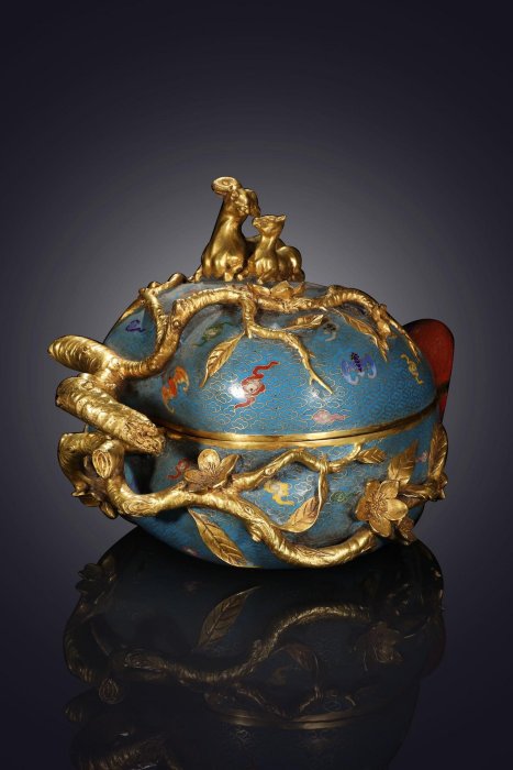 清精鑄銅胎景泰藍掐絲琺瑯福壽捧盒【規格】高20cm 長27cm 寬21.5cm 重