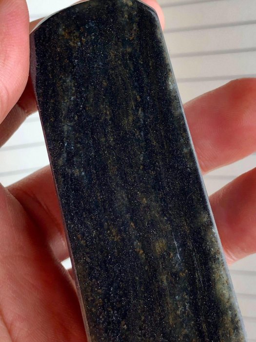 嚴選老壽山牛角凍石，72.26.26mm 精緻尺寸，結實光潤，色澤豐富