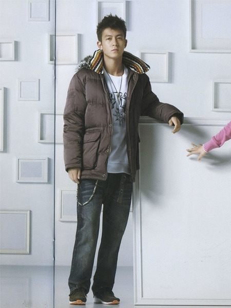 LEVI'S 咖啡色 『 70%羽絨 』圍巾連帽絨毛 羽絨外套『 二手真品 陳冠希 著 』