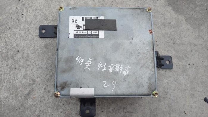 96 NISSAN HARDBODY 豪豹帝 2.4 手排 多點噴射 供油電腦