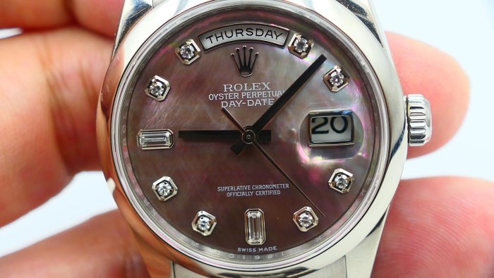 【美好時光】ROLEX勞力士白金Daydate 118209原裝黑貝母十鑽(大顆鑽石)釋出!盒單全美品( 18239 118239參考)