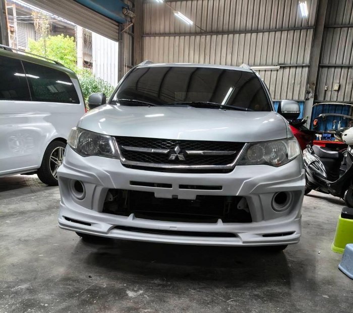 法克斯 三菱 OUTLANDER 改SP前保桿 08-14年 (舊款需換日規水箱罩))