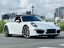 紅牛車業 保時捷 Porsche 911 Targa 4S (991.1)