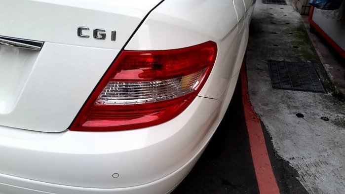 ☆雙魚座〃汽車精品百貨鋪〃W204尾燈 07~11前期 紅白原廠型尾燈 W204 尾燈 C300 C200 尾燈