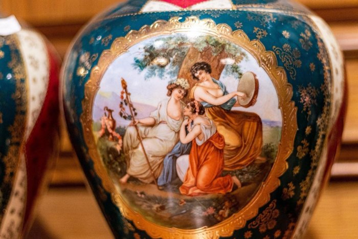 【PGT】XL11 法華彩人物紋花瓶 DC24VからAC100Vへ変換 24V定格 2000W 瞬間4000W 50 60Hz切替 高出力 DC