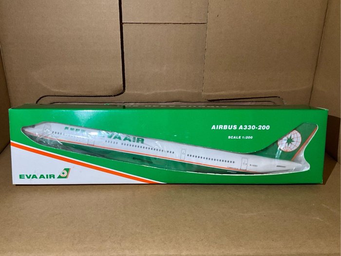 長榮✈EVA AIR A330-200 模型機》1:200 (EVER ☆ RISE) | Yahoo拍賣
