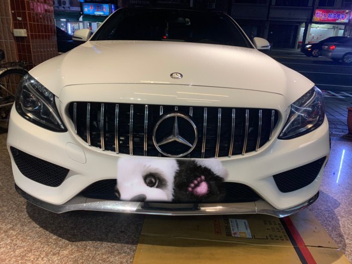 ~李A車燈~全新品 賓士 W204 W205 GT 直瀑式 水箱罩 不含中間大星 直接延用原廠的 完工價4500元