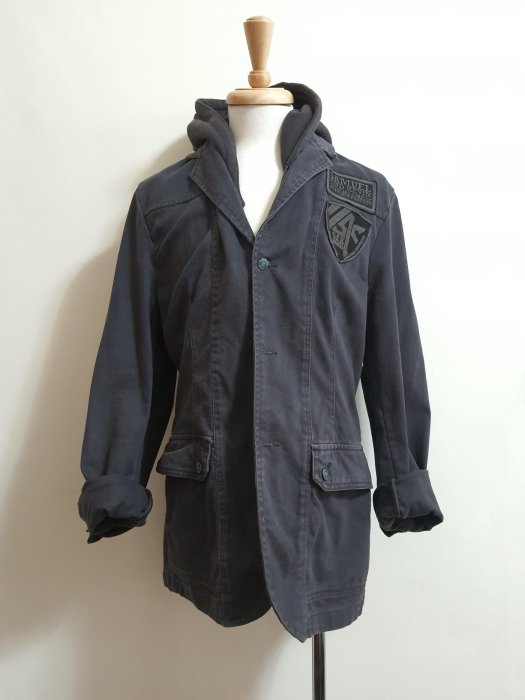 男生服飾 samuel &Kevin 美式休閒風格西裝外套 帥氣挺拔 二手出清