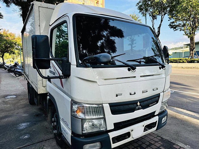 2015年堅逹貨車 3.0L 長軸11.5呎 廂式 四軸尾門 無待修 新北市土城