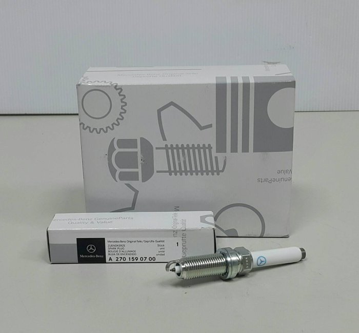 BENZ 賓士全車系 M276 引擎代號用 2011- 火星塞 (6顆套餐) (賓士原廠貨) 2701590700