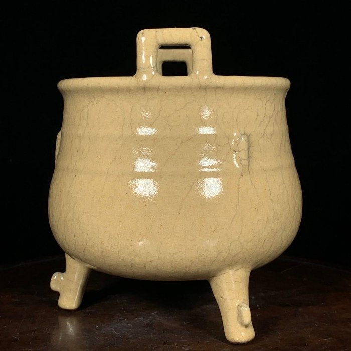 宋哥窯雙耳三足爐，高16直徑15cm，300967 瓷器官窯汝窯【古雲