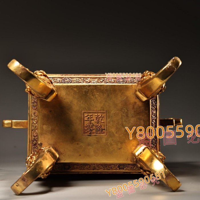 中国古美術・旧蔵品・純銅製・高浮彫・錾刻・鎏銀・八宝紋 盤龍 首飾箱・置物・茶道 中国古美術・旧蔵高浮彫鏨刻鎏金の鳳凰酒杯セット・純銅