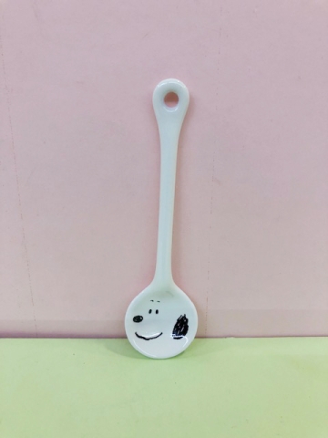 【震撼精品百貨】史奴比Peanuts Snoopy ~SNOOPY陶瓷小湯匙-微笑#61211