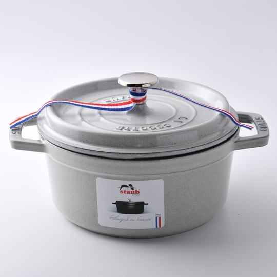 Staub 圓形鑄鐵鍋18cm 1.7L 松露白法國製湯鍋燉鍋(電磁爐IH爐可用