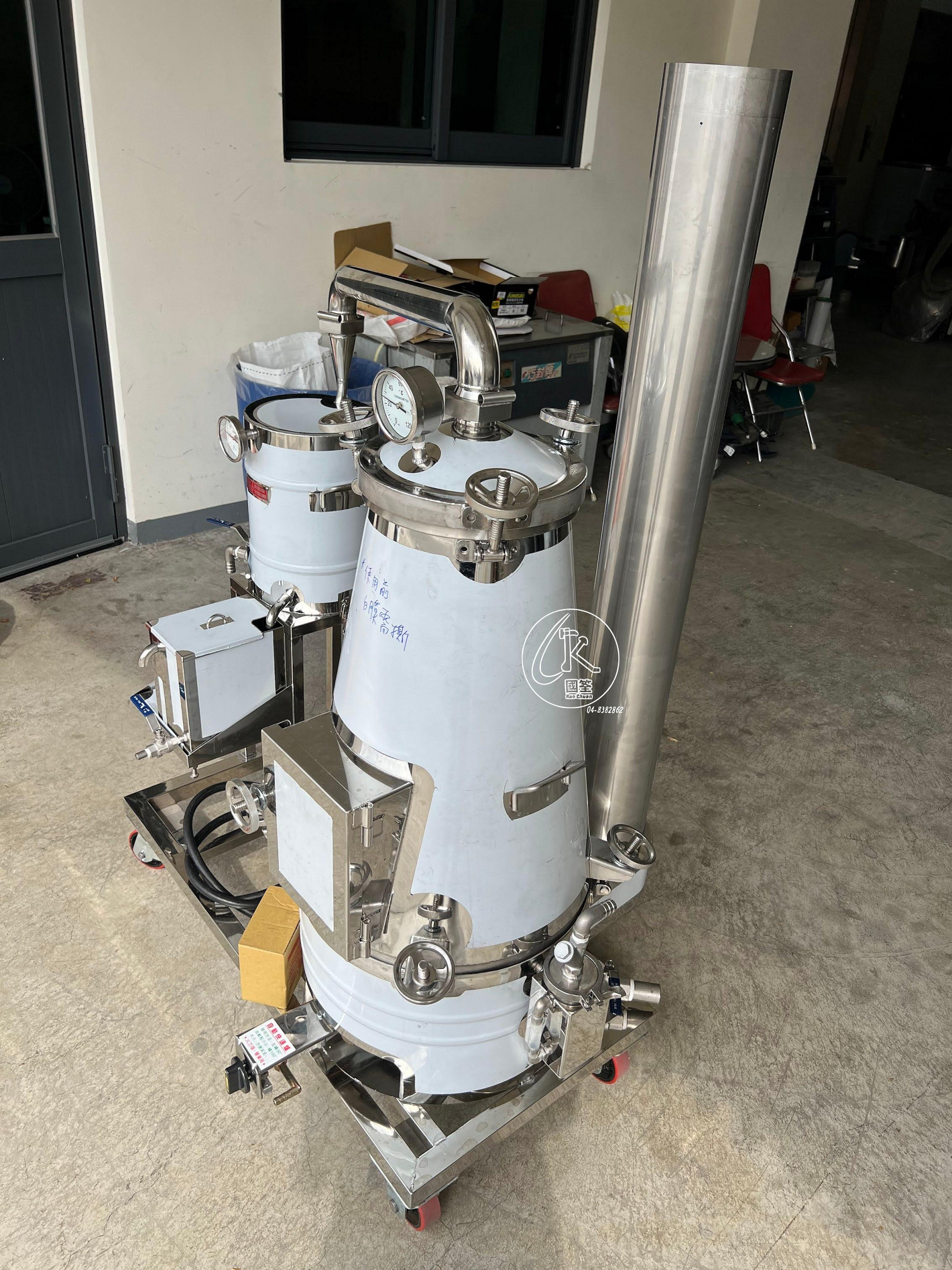 蒸留機 ZP-650/800 高速热熔边机-江阴市北国包装设备有限公司官网