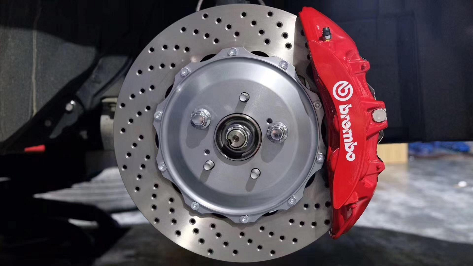 【MBC國際車業】BREMBO #ZL1 #六活塞前卡鉗+後四活塞（電機一體式）卡鉗