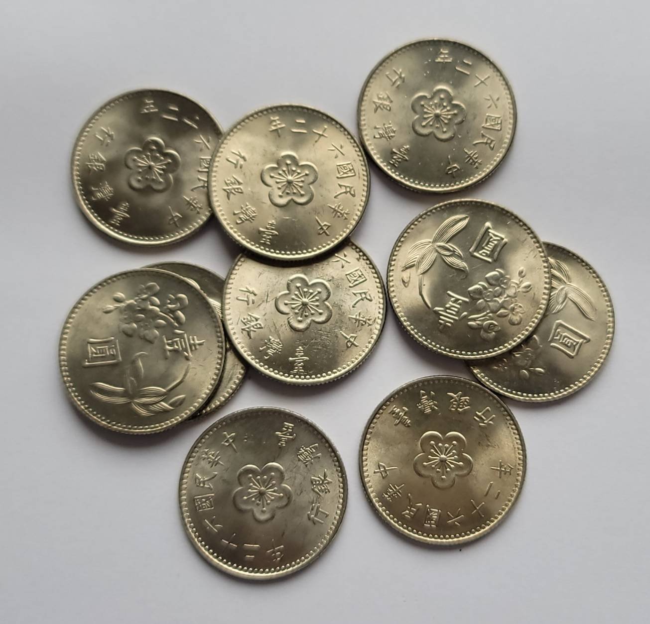 62 外国壹圓銀貨 YY 01（ 限面交) 現貨保真中華民國開國紀念幣PCGS-MS62分孫小頭
