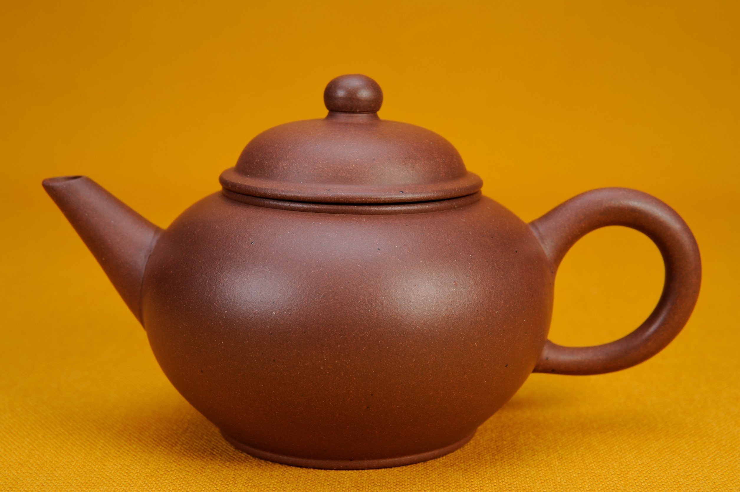 樂壺坊】正宜興一廠1960年代早期紫砂紫泥8杯12杯標準壺水平壺庭記宜興