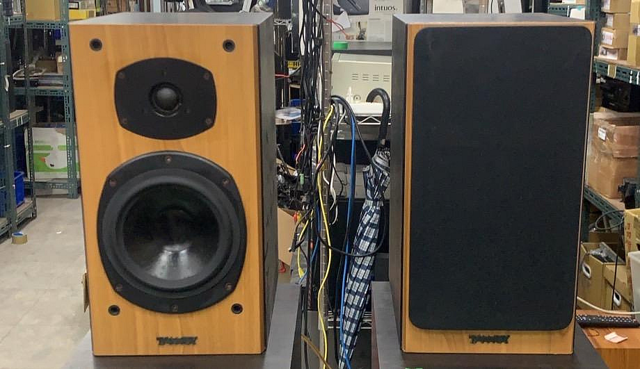 尚典3C】 Tannoy Mercury M2 Cherry 天朗水星櫻桃喇叭一對中古.二手