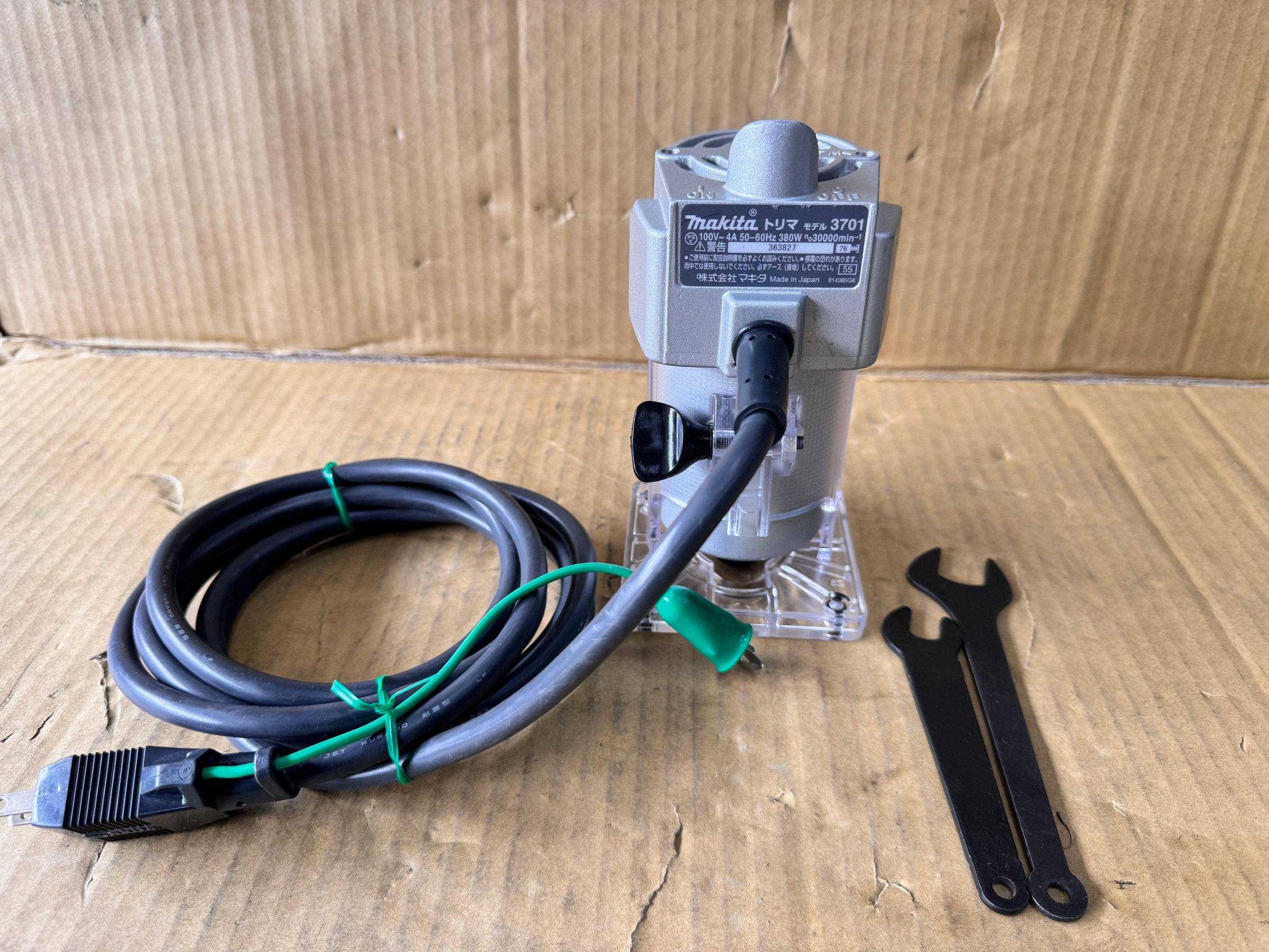 "外匯嚴選'' 日本製 Makita 牧田 3701 修邊機 木工雕刻機 6MM柄 黑標 日本原裝 /中古/二手非N3701