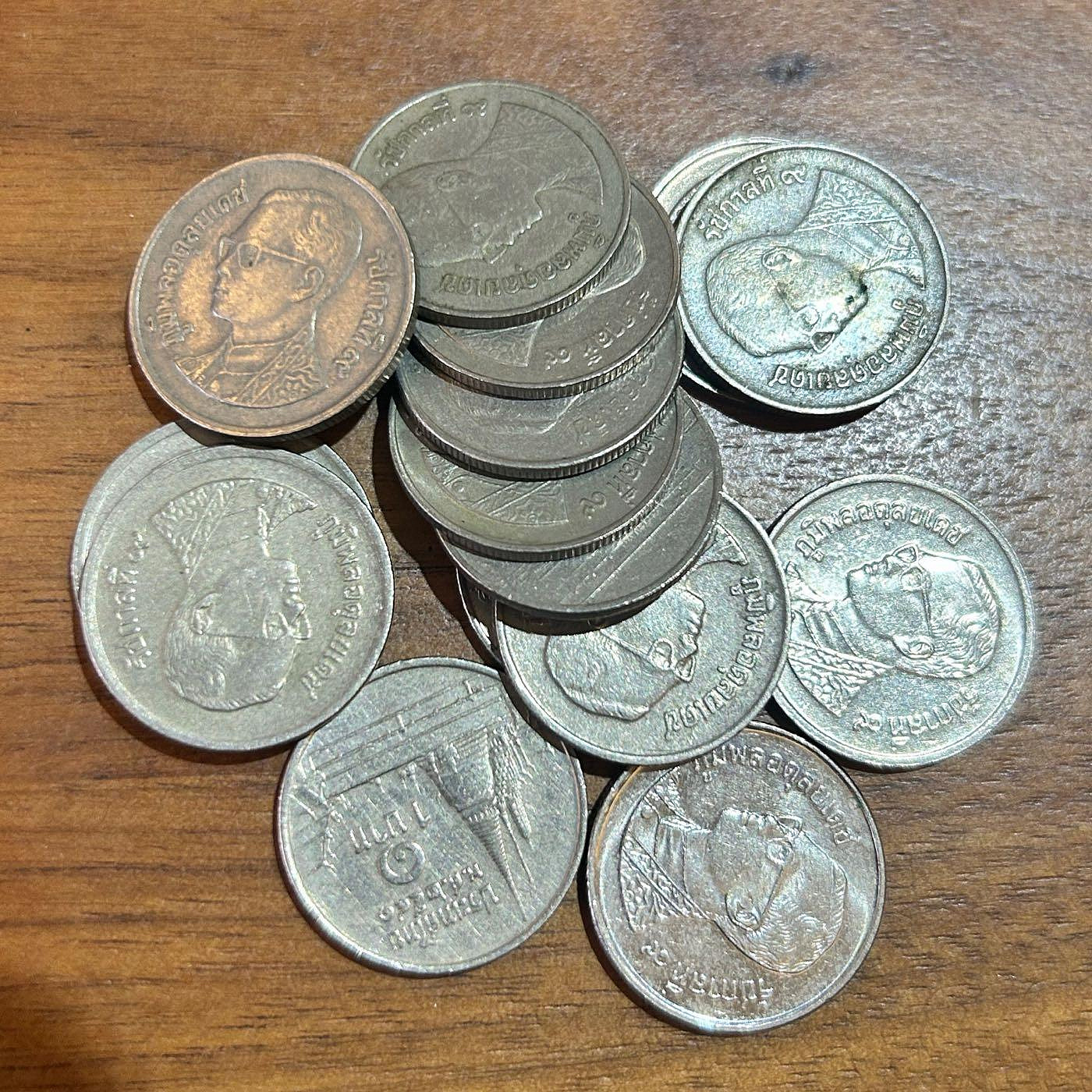 H2Shop】泰國Thailand 1泰銖baht 1986-2008年年份隨機國王拉瑪九世曼谷玉佛寺圖案銅鎳合金錢幣硬幣| Yahoo拍賣