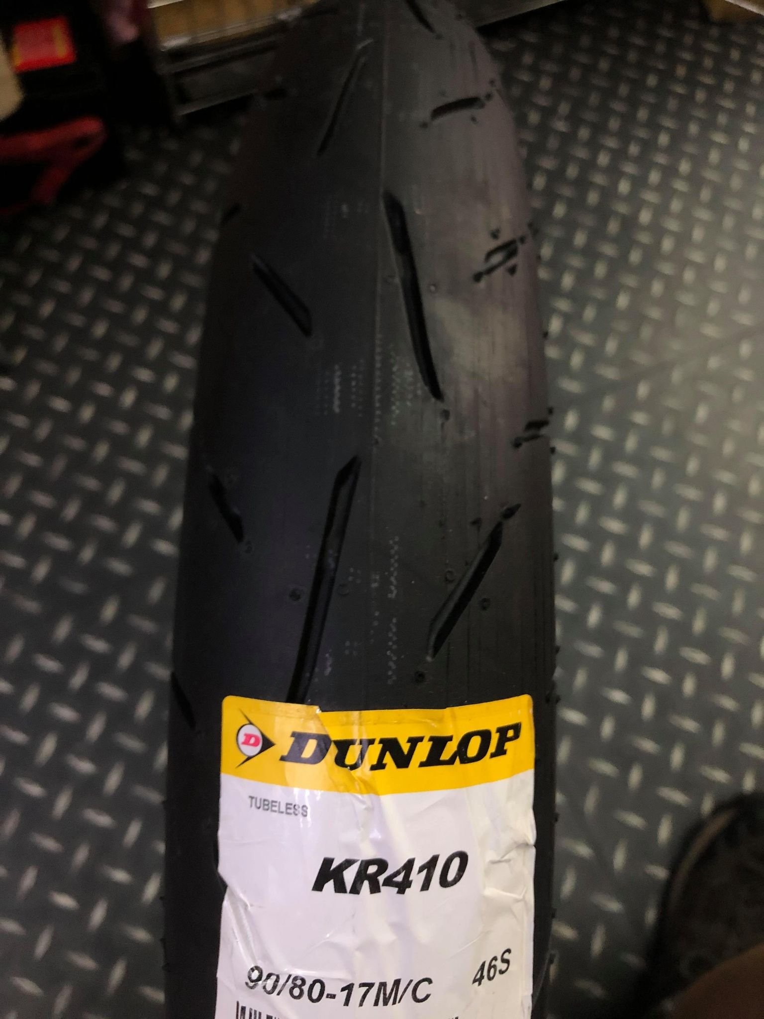 DUNLOP KR410 90/80R17 253