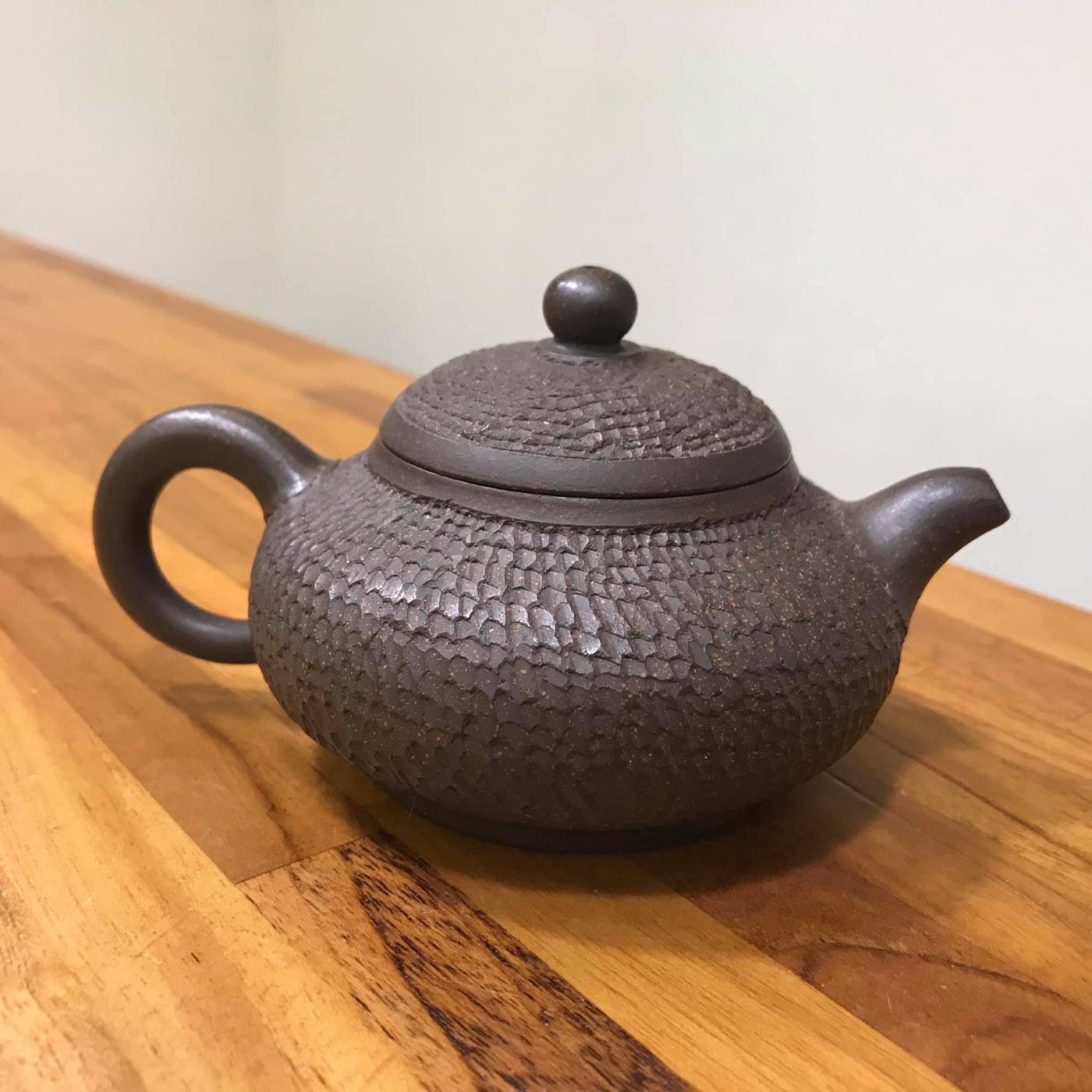 鶯歌陶老街37號弘祥茗壺精品紫砂宜興製♦️黑金剛潘壺容量：約200cc