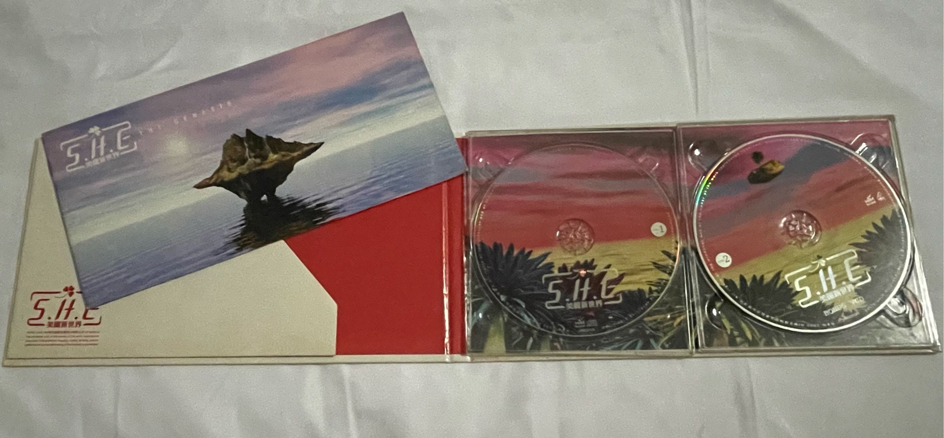 SHE 美麗新世界「長條首版」～二手CD+VCD | Yahoo拍賣