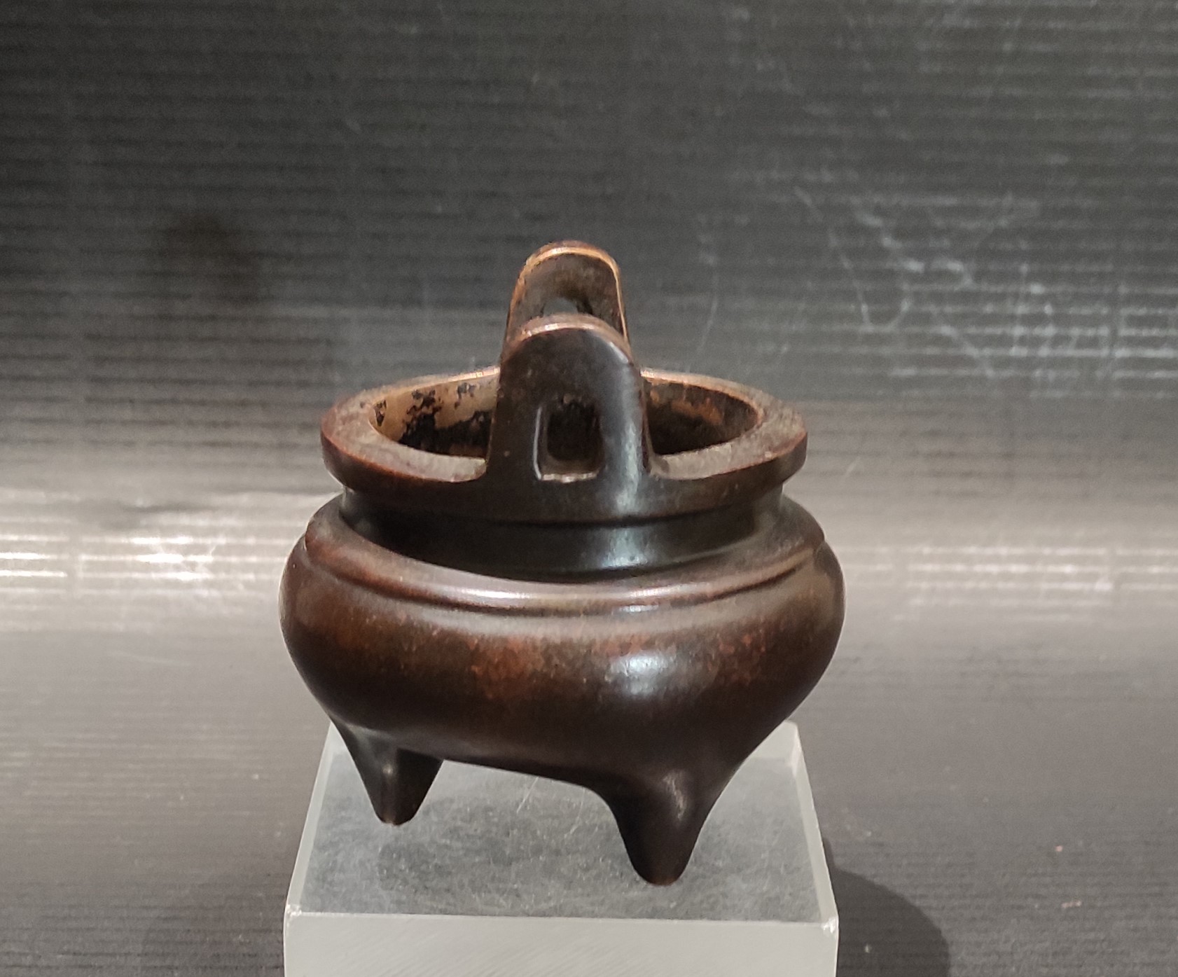 0dbb6589-3d00-4b63-92a0-