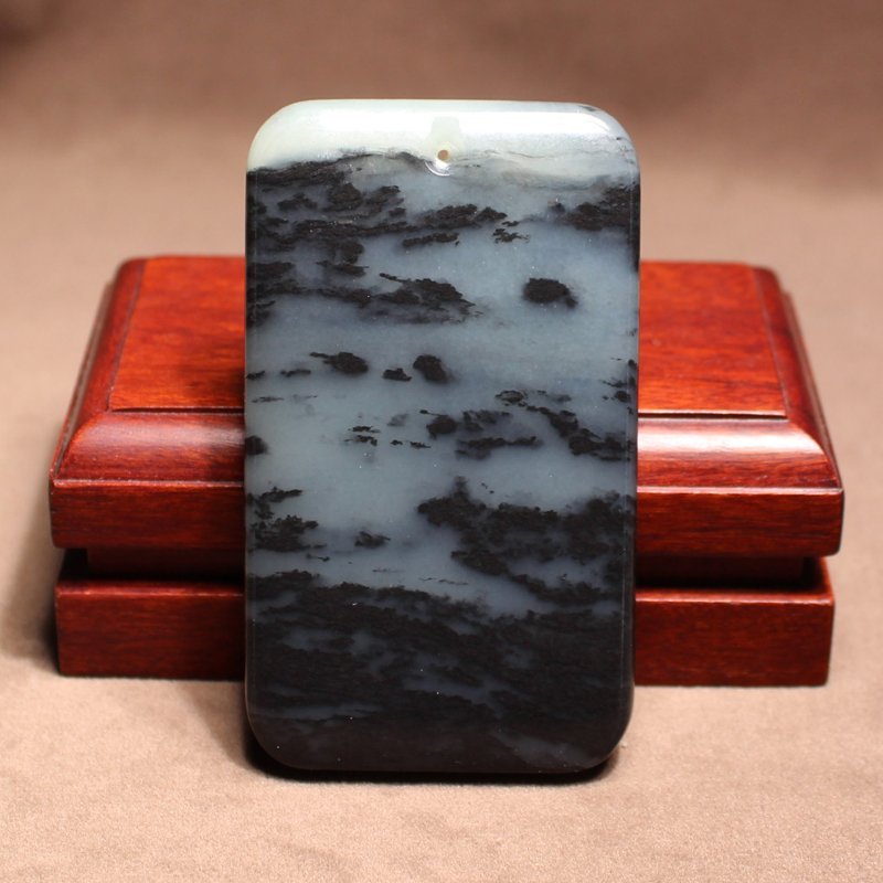 黒白分明！とっても可愛い和田玉の大きめ猫☆籽料青花 猫の置物